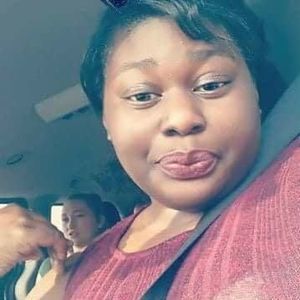 Meet your Posher, Alexisa